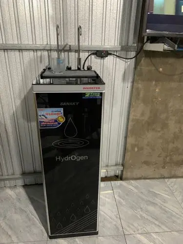 Khách hàng review Máy lọc nước RO nóng nguội lạnh Sanaky Inverter VH102HP3 11 lõi 3
