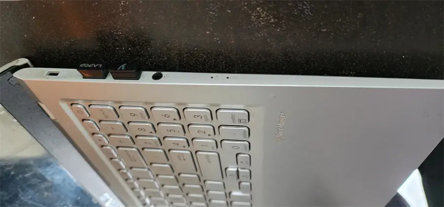 Khách hàng review Laptop Asus VivoBook X515EA i3 1115G4/8GB/256GB/Win11 (BQ1415W) 2