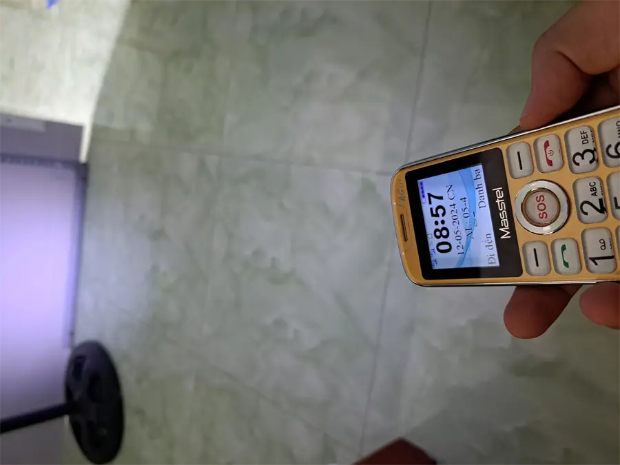 Khách hàng review Điện thoại Masstel FAMI 60 3