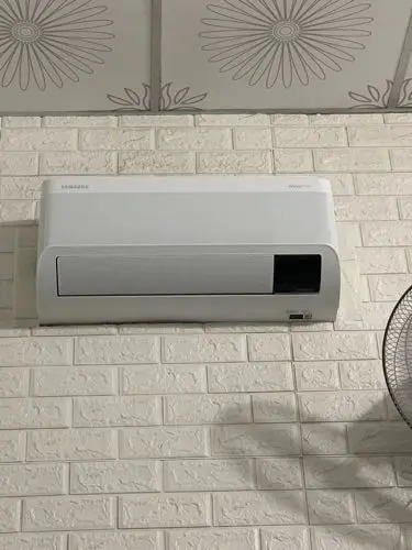 Khách hàng review Máy lạnh Samsung Inverter 1 HP AR10DYHZAWKNSV 14