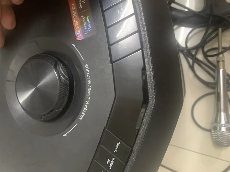 Khách hàng review Loa kéo karaoke LG RL2 50W 2