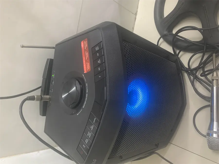 Khách hàng review Loa kéo karaoke LG RL2 50W 1