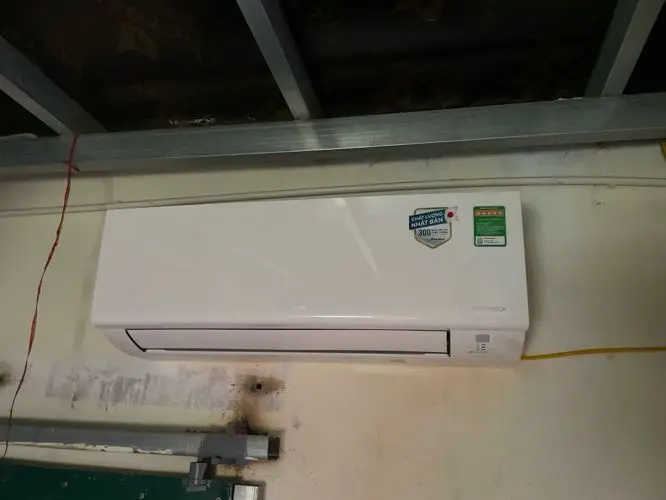 Khách hàng review Máy lạnh Daikin Inverter 1 HP ATKF25XVMV 9