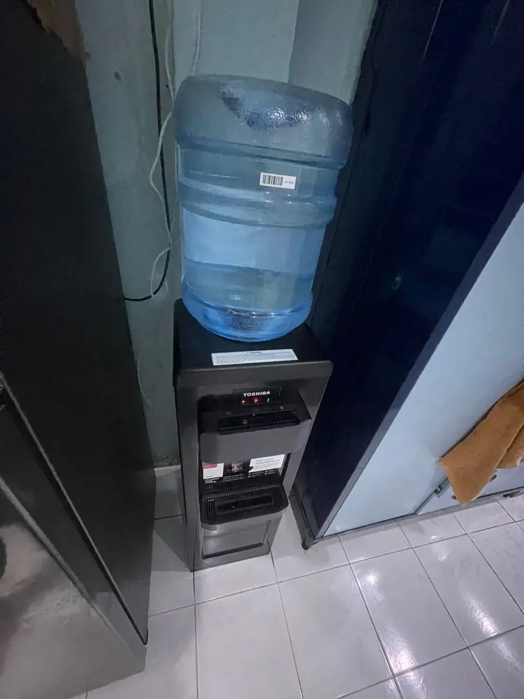 Khách hàng review Cây nước nóng lạnh Toshiba RWF-W1917TV 650W 1