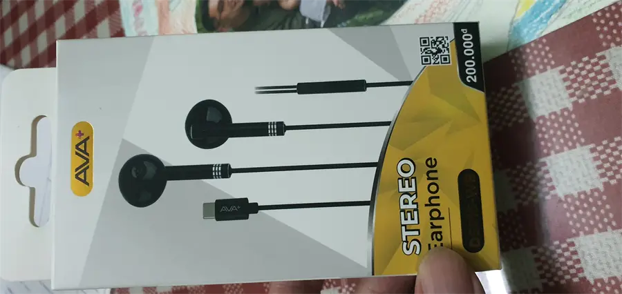 Khách hàng review Tai nghe Có Dây Type C AVA  DS815-WB 1