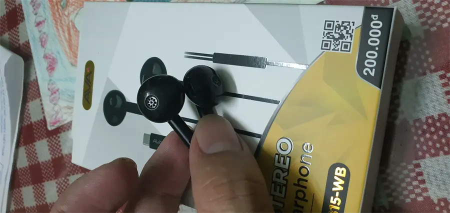 Khách hàng review Tai nghe Có Dây Type C AVA  DS815-WB 3