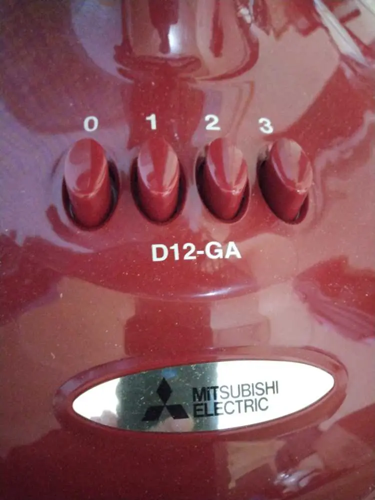 Khách hàng review Quạt bàn Mitsubishi Electric 5 cánh D12-GA CY-RD 37W 3