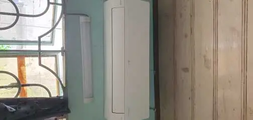 Khách hàng review Máy lạnh LG Inverter 1.5 HP V13WIN1 15