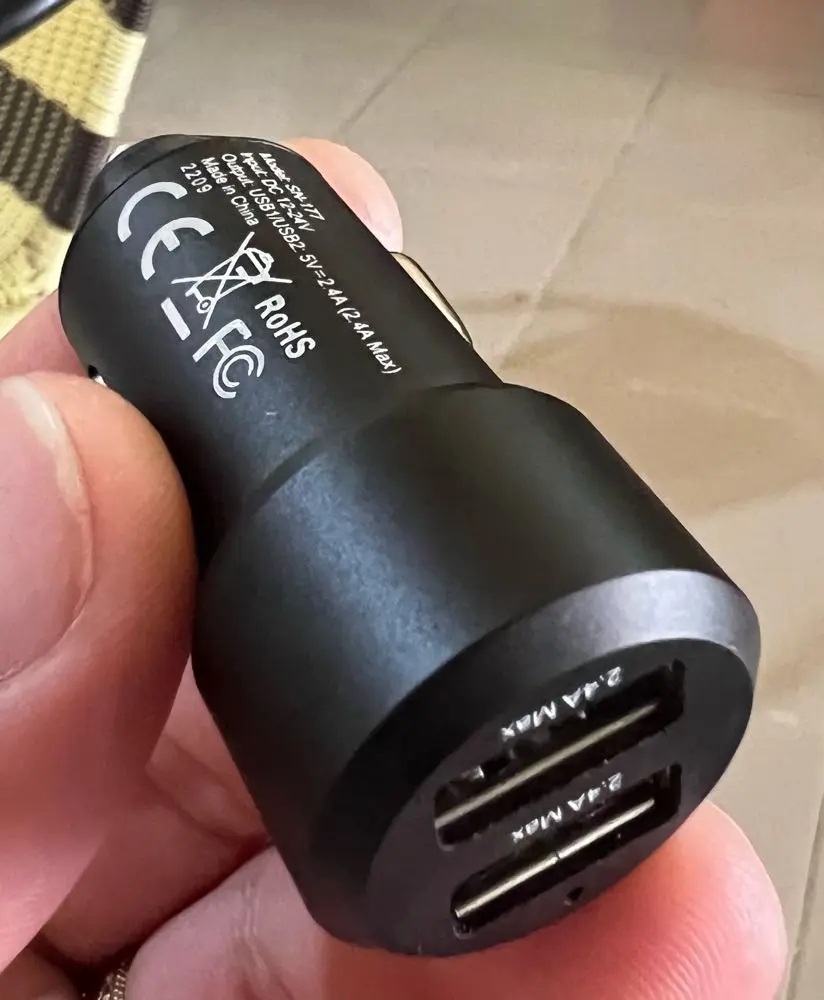Khách hàng review Sạc xe hơi 2 cổng USB 12W Xmobile SN-177 13