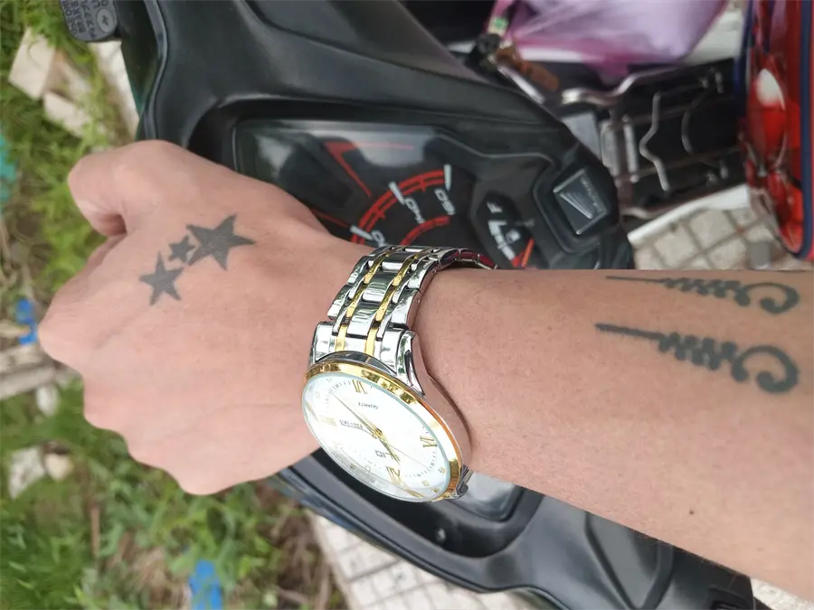 Khách hàng review Đồng hồ ELIO 42 mm Nam ES026-C1 1