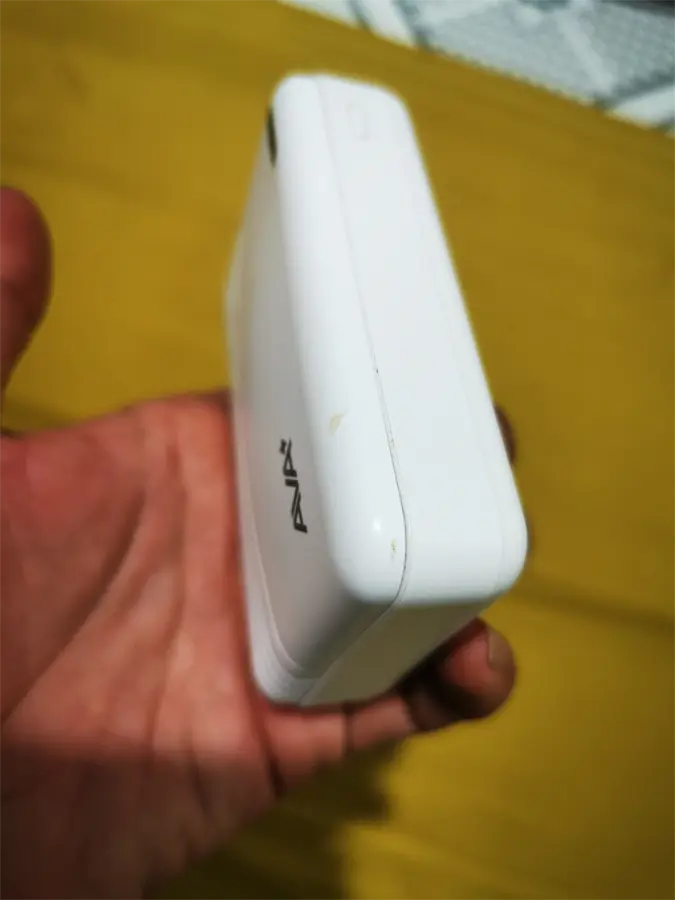 Khách hàng review Pin sạc dự phòng Polymer 10000mAh 12W AVA  DS609A 14