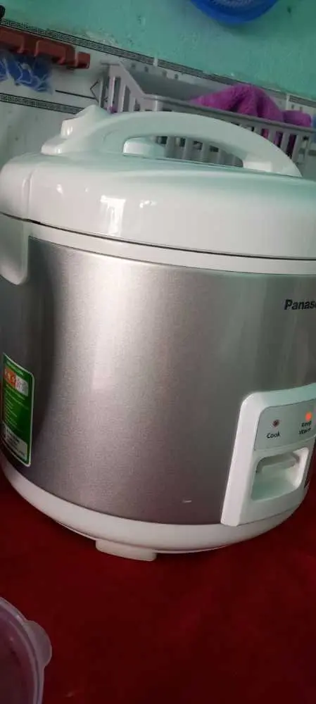Khách hàng review Nồi cơm nắp gài Panasonic 1.8 lít SR-MVN18LRAX 5