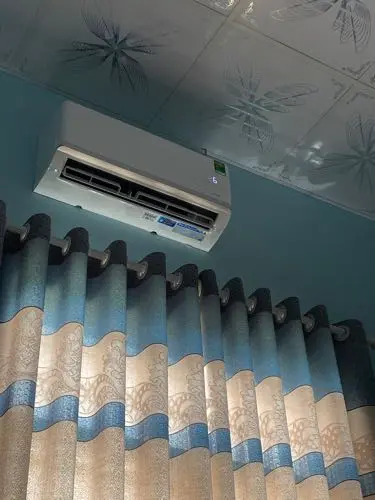 Khách hàng review Máy lạnh Midea Inverter 1 HP MSAGA-10CRDN8 10