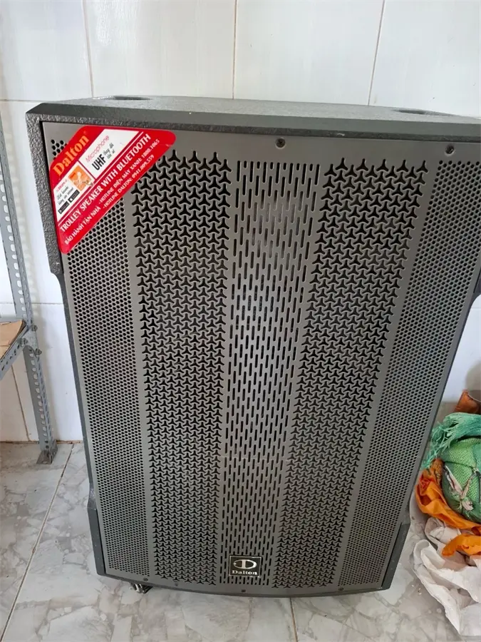 Khách hàng review Loa kéo karaoke Dalton TS-18G850X 850W 3