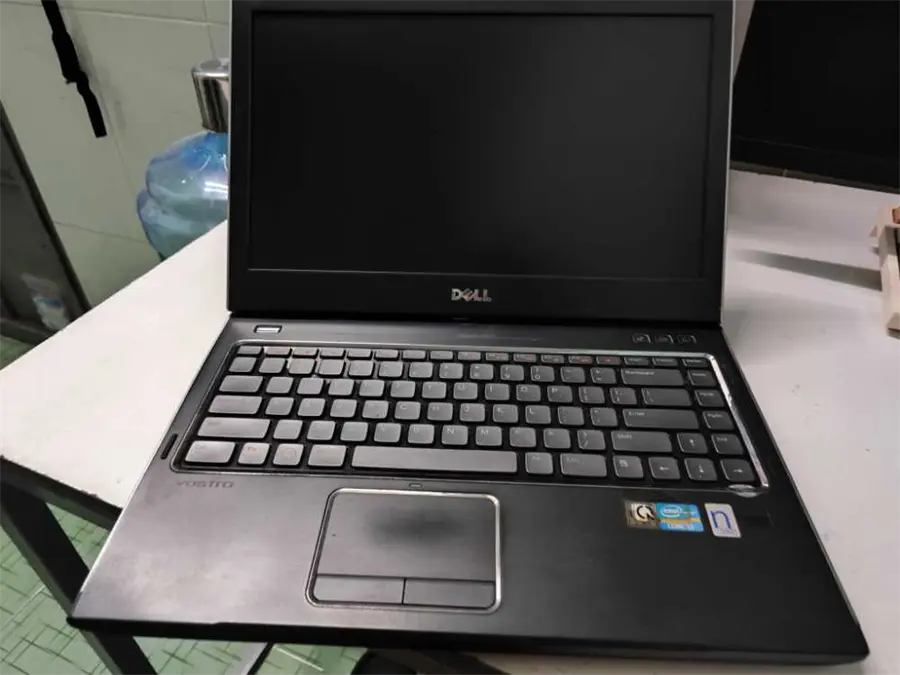 Khách hàng review Laptop Asus Vivobook 15 OLED A1505VA - L1341W (i5 13500H, 16GB, 512GB, Full HD OLED, Win11) 3