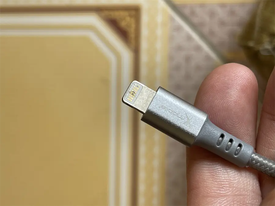 Khách hàng review Cáp sạc nhanh và truyền dữ liệu Type-C - Lightning 27W 1m Xmobile LPDC-21 2