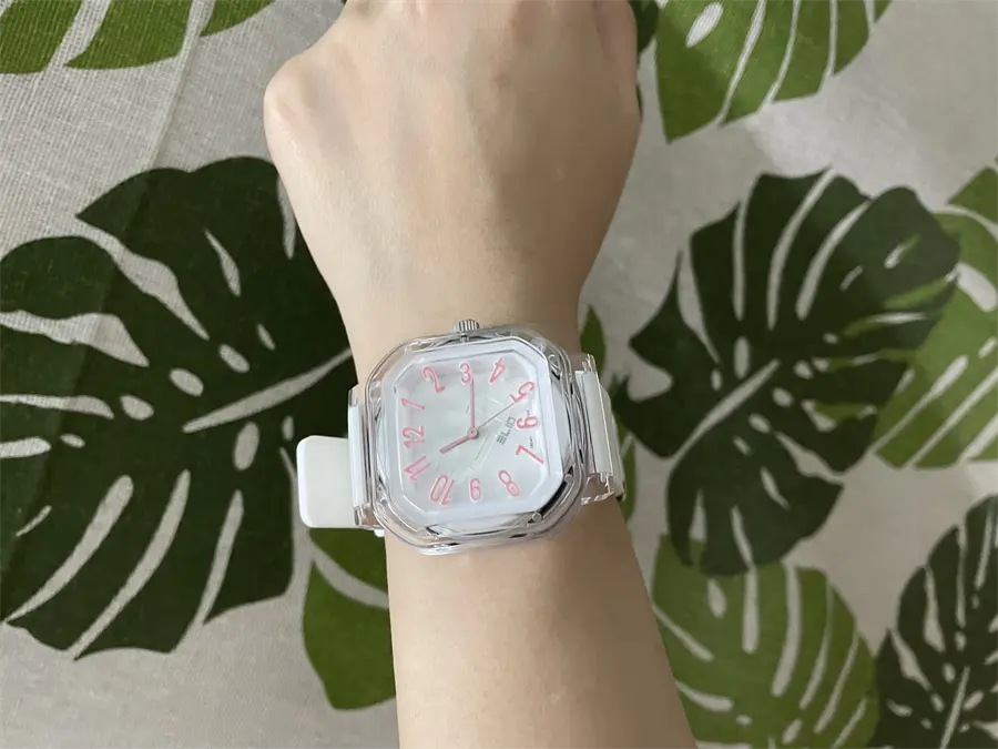 Khách hàng review Đồng hồ Elio Color Pop 38 mm Unisex ESS11-02 2