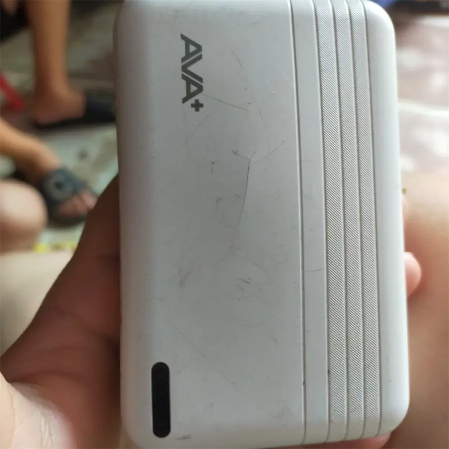 Khách hàng review Pin sạc dự phòng Polymer 10000mAh 12W AVA  DS609A 12