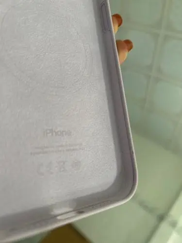 Khách hàng review Ốp lưng Magsafe iPhone 14 Plus Silicone Apple MPT53 Chính hãng 1