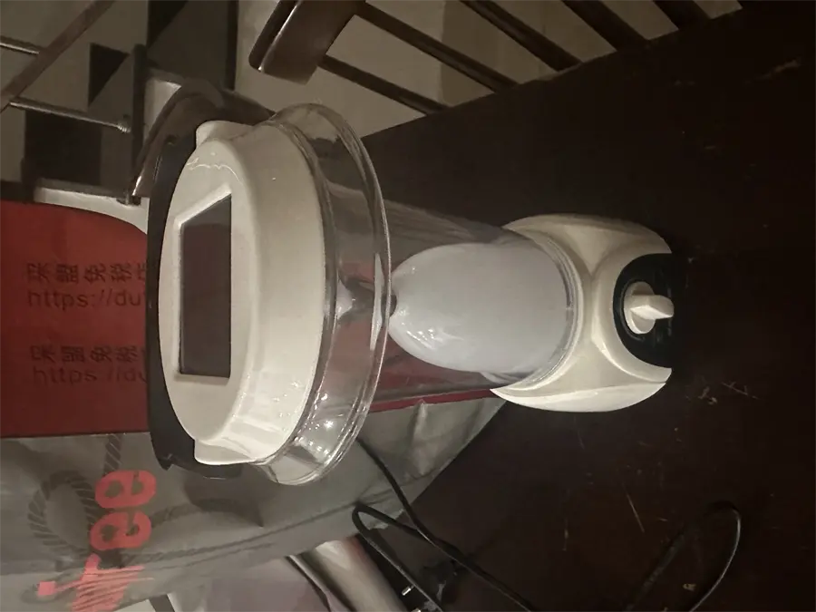 Khách hàng review Đèn sạc năng lượng mặt trời Sunhouse SHE-6899S 1