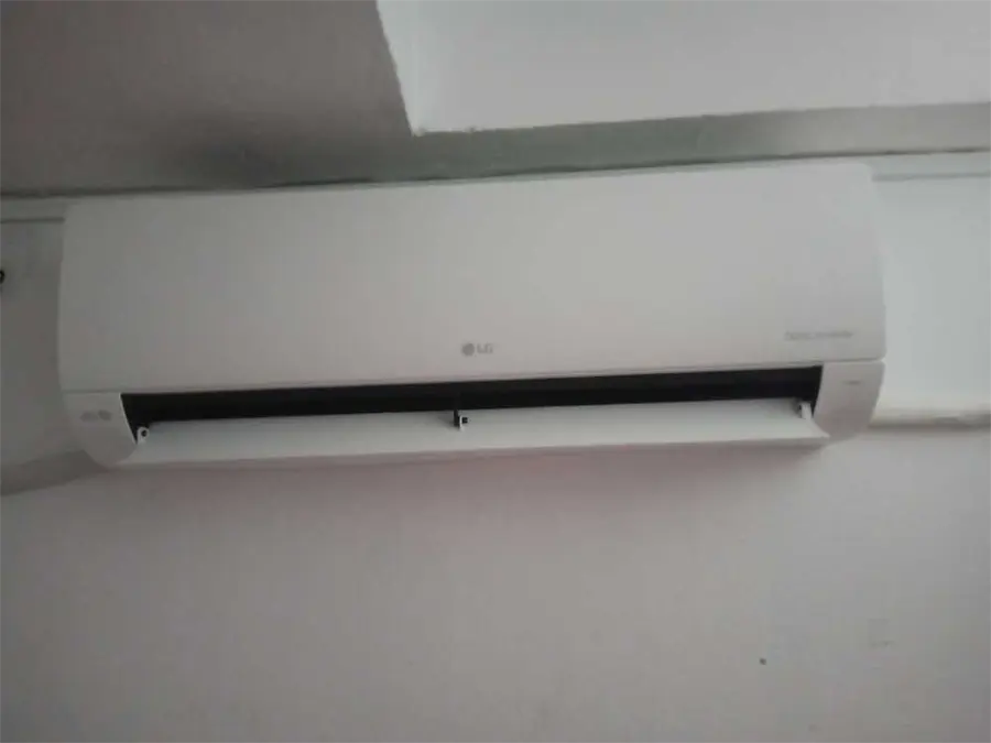 Khách hàng review Máy lạnh LG Inverter 1.5 HP V13WIN1 7