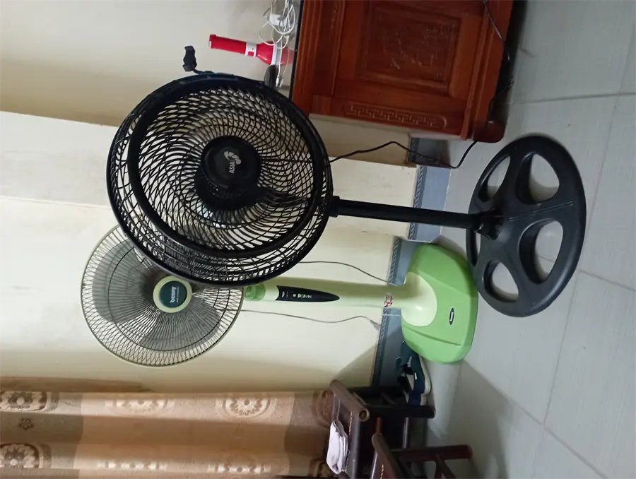 Khách hàng review Quạt đứng Asia 5 cánh VY619990 55W 5