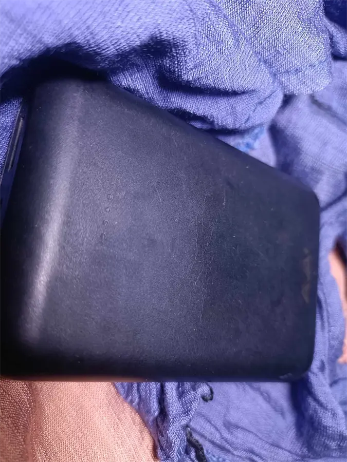 Khách hàng review Pin sạc dự phòng Polymer 10000mAh Type C 15W AVA  DS2107 4