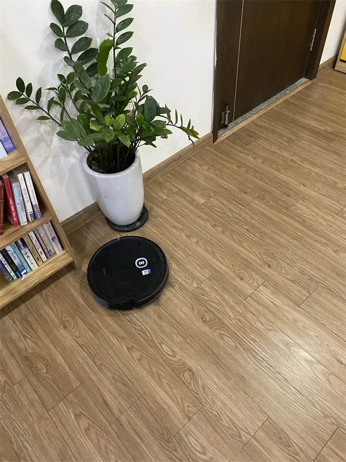 Khách hàng review Robot hút bụi lau nhà Ecovacs Deebot U2 Pro 5