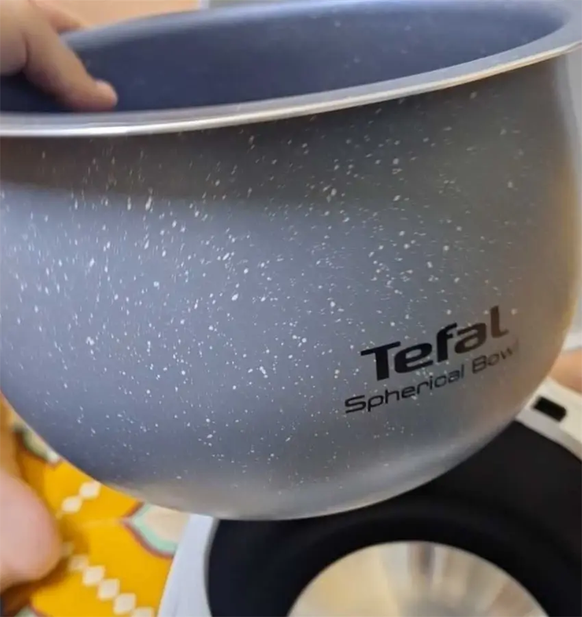 Khách hàng review Nồi cơm điện tử Tefal 1.8 lít RK733168 3