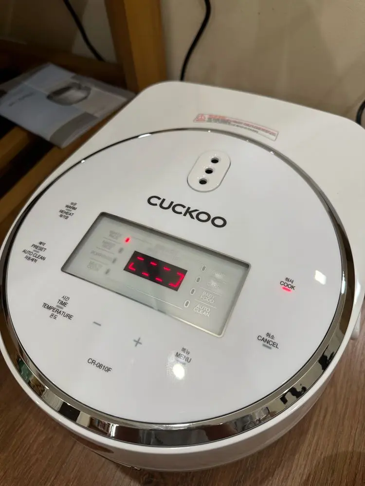 Khách hàng review Nồi cơm điện tử Cuckoo 1.44 lít CR-0810F 1