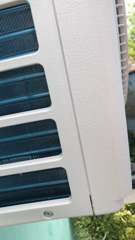 Khách hàng review Máy lạnh Samsung Inverter 1 HP AR10DYHZAWKNSV 8