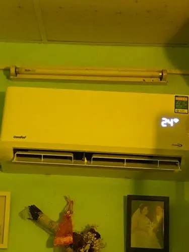 Khách hàng review Máy lạnh Comfee Inverter 1 HP CFS-10VDGF-V 7