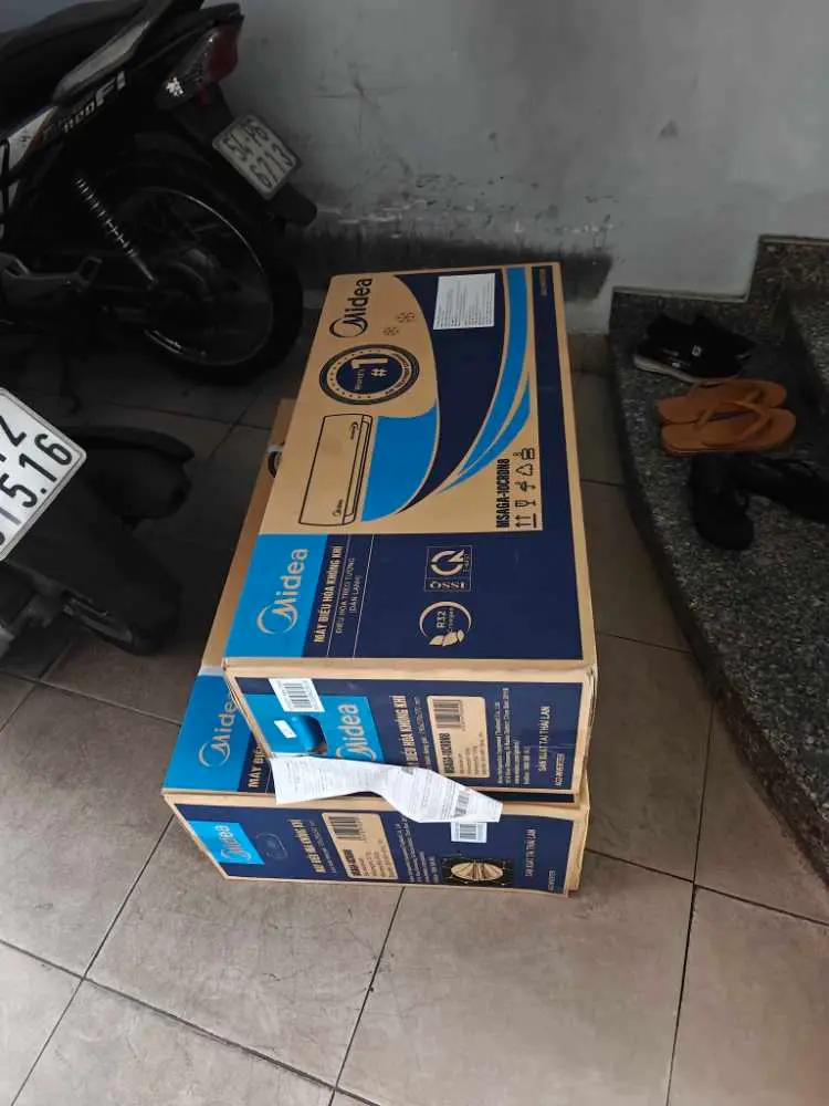 Khách hàng review Máy lạnh Midea Inverter 1 HP MSAGA-10CRDN8 8