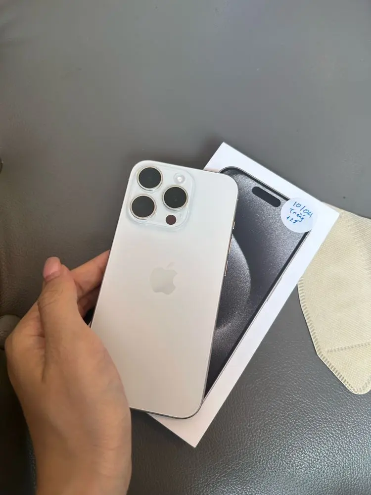 Khách hàng review Điện thoại iPhone 15 Pro 128GB 6
