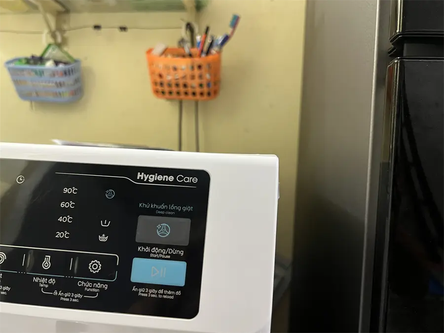 Khách hàng review Máy giặt Casper Inverter 9.5 KG WF-95I140BWC 2