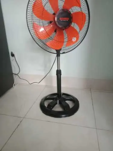Khách hàng review Quạt lửng Senko 7 cánh LTS1636 65W 30