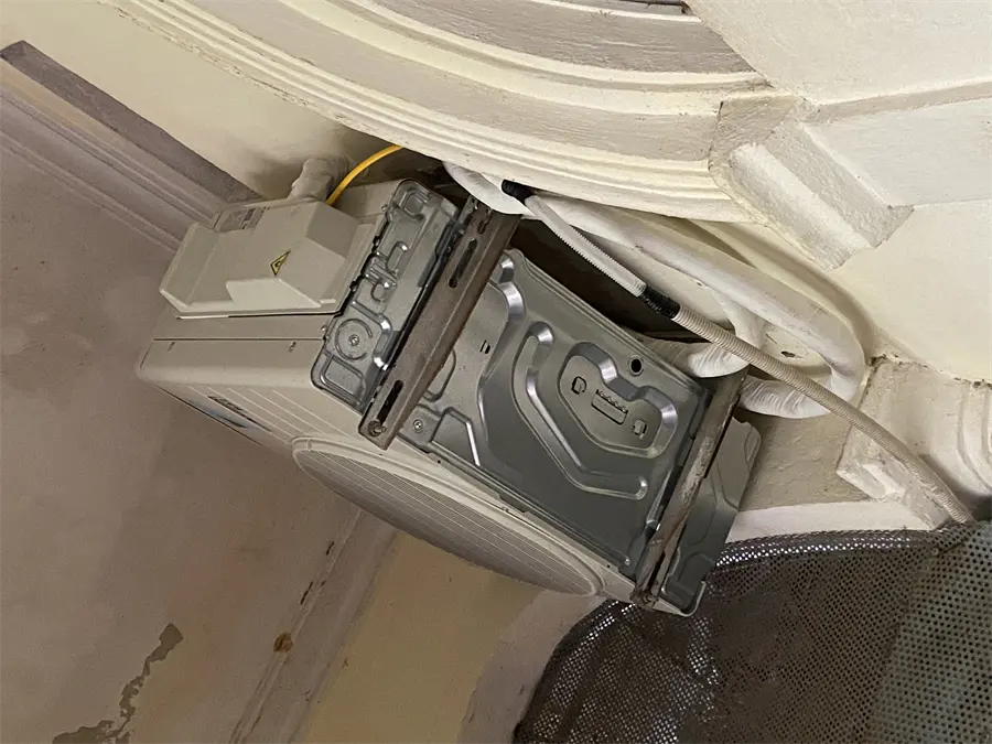 Khách hàng review Máy lạnh Daikin Inverter 1.5 HP ATKF35YVMV 9