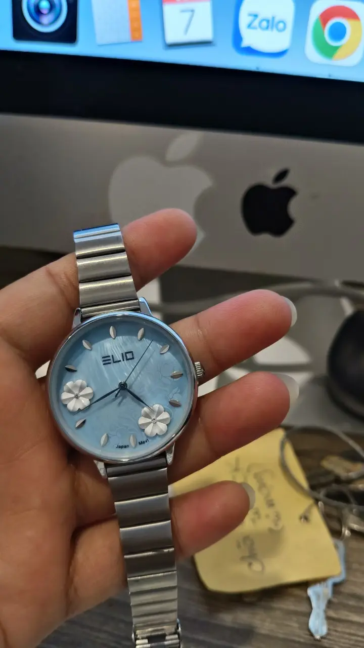 Khách hàng review Đồng hồ ELIO Flower 35 mm Nữ ES128-01 1