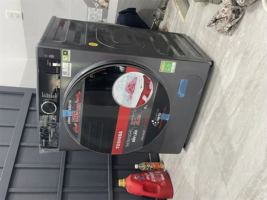 Khách hàng review Máy giặt Toshiba Inverter 10.5 kg TW-T25BU115MWV(MG) 3