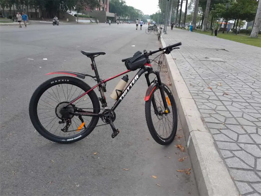 Khách hàng review Xe Đạp Địa Hình MTB Twitter Blackhawk Pro (QR) RS-2*13S 27.5 inch Size S 1