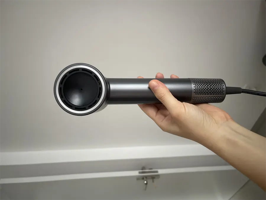 Khách hàng review Máy sấy tóc tốc độ cao Showsee A18-W 3