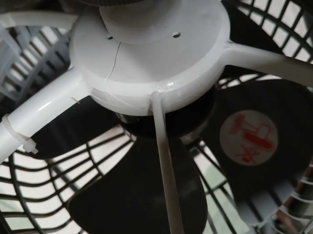 Khách hàng review Quạt hộp Senko 3 cánh BD1012 40W 5