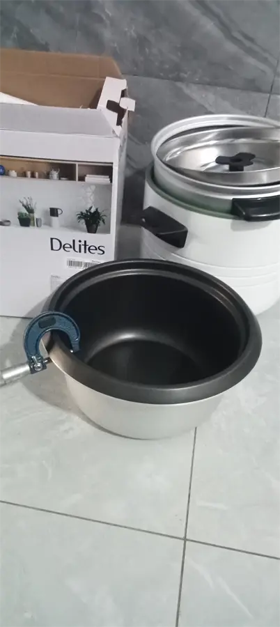 Khách hàng review Nồi cơm nắp rời Delites 1.5 lít NCR1502 4