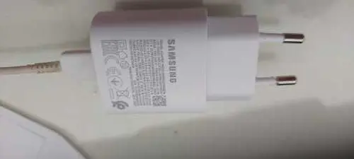 Khách hàng review Sạc nhanh Type-C PD 25W Samsung EP-TA800N 1