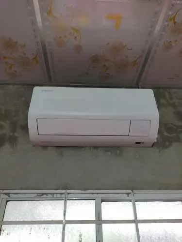 Khách hàng review Máy lạnh Samsung Inverter 1 HP AR10DYHZAWKNSV 7