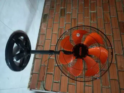 Khách hàng review Quạt lửng Senko 7 cánh LTS1636 65W 5