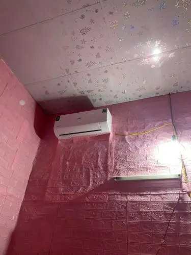 Khách hàng review Máy lạnh AQUA Inverter 1 HP AQA-RV10QA2 3