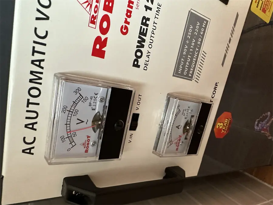 Khách hàng review Ổn áp Robot 1 pha 12.5KVA 90 1