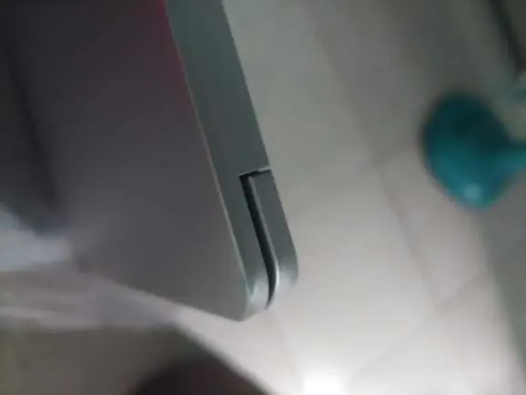 Khách hàng review Laptop Lenovo IdeaPad 1 15AMN7 R5 7520U/8GB/256GB/Win11 (82VG0061VN) 1