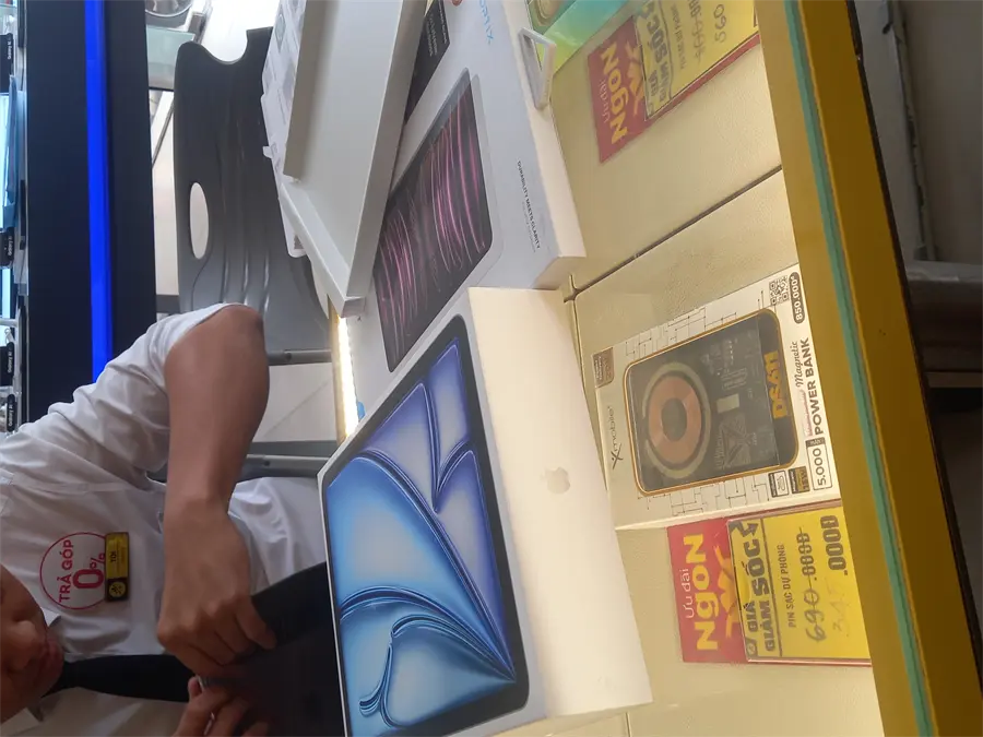 Khách hàng review Máy tính bảng iPad Air 6 M2 11 inch WiFi 128GB 3